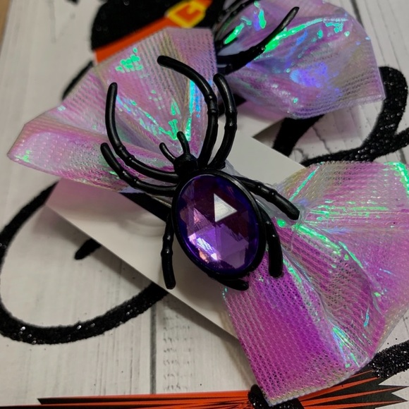 Hair Bows - Spider Jeweled Decoroated Handmade - Picture 2 of 4